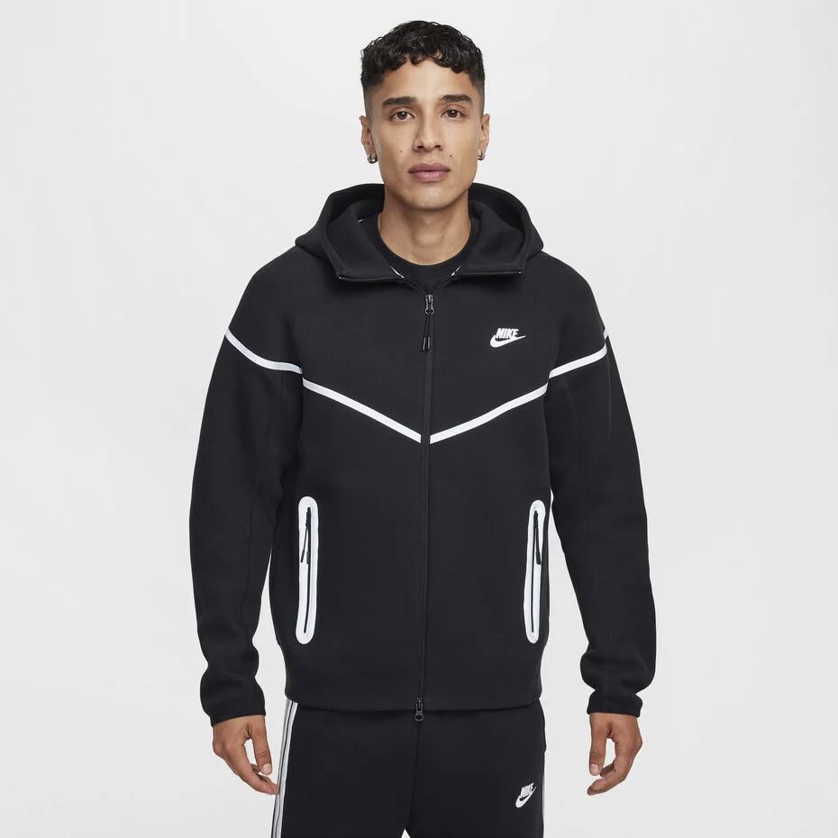Komplet Nike Tech Fleece Black-Reflective